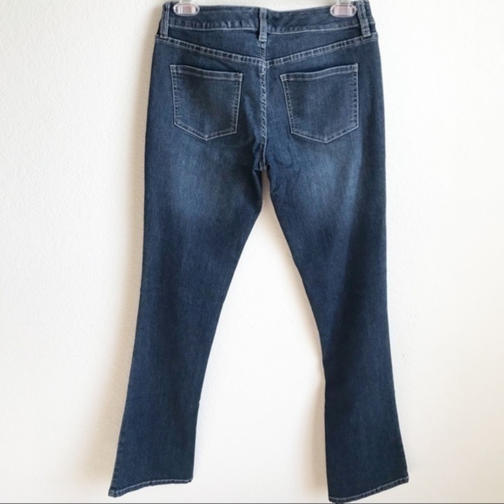 The Limited Denim Boot Cut 678, size 2 - Picture 5 of 8